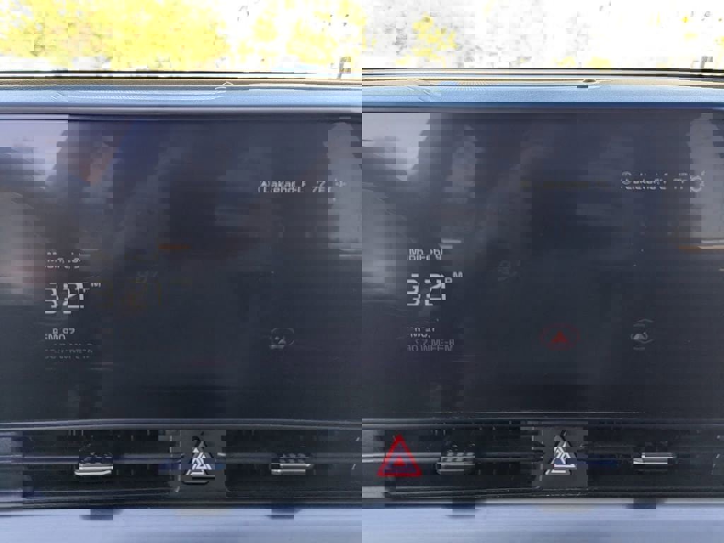 Certified 2023 Kia Sportage EX image 19