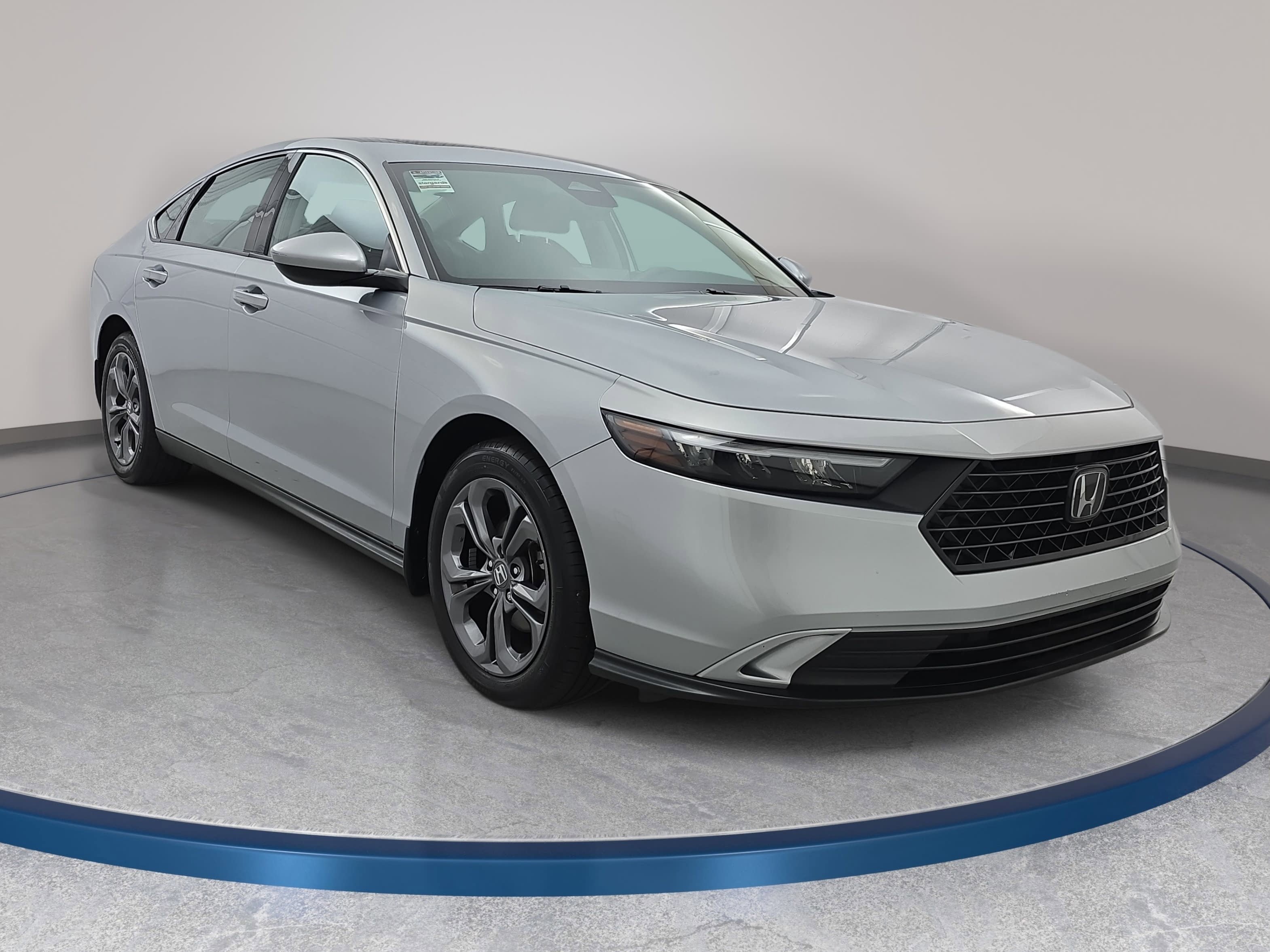 Certified 2023 Honda Accord EX image 3