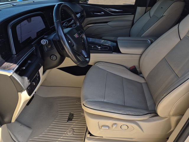 Used 2021 Cadillac Escalade Premium Luxury w/ Performance Package RWD image 15