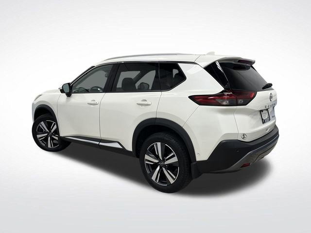 Used 2023 Nissan Rogue SL w/ SL Premium Package image 3