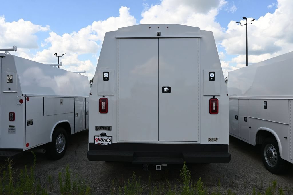 New 2025 Ford E-350 and Econoline 350 Super Duty w/ Power Equipment Group RWD image 5