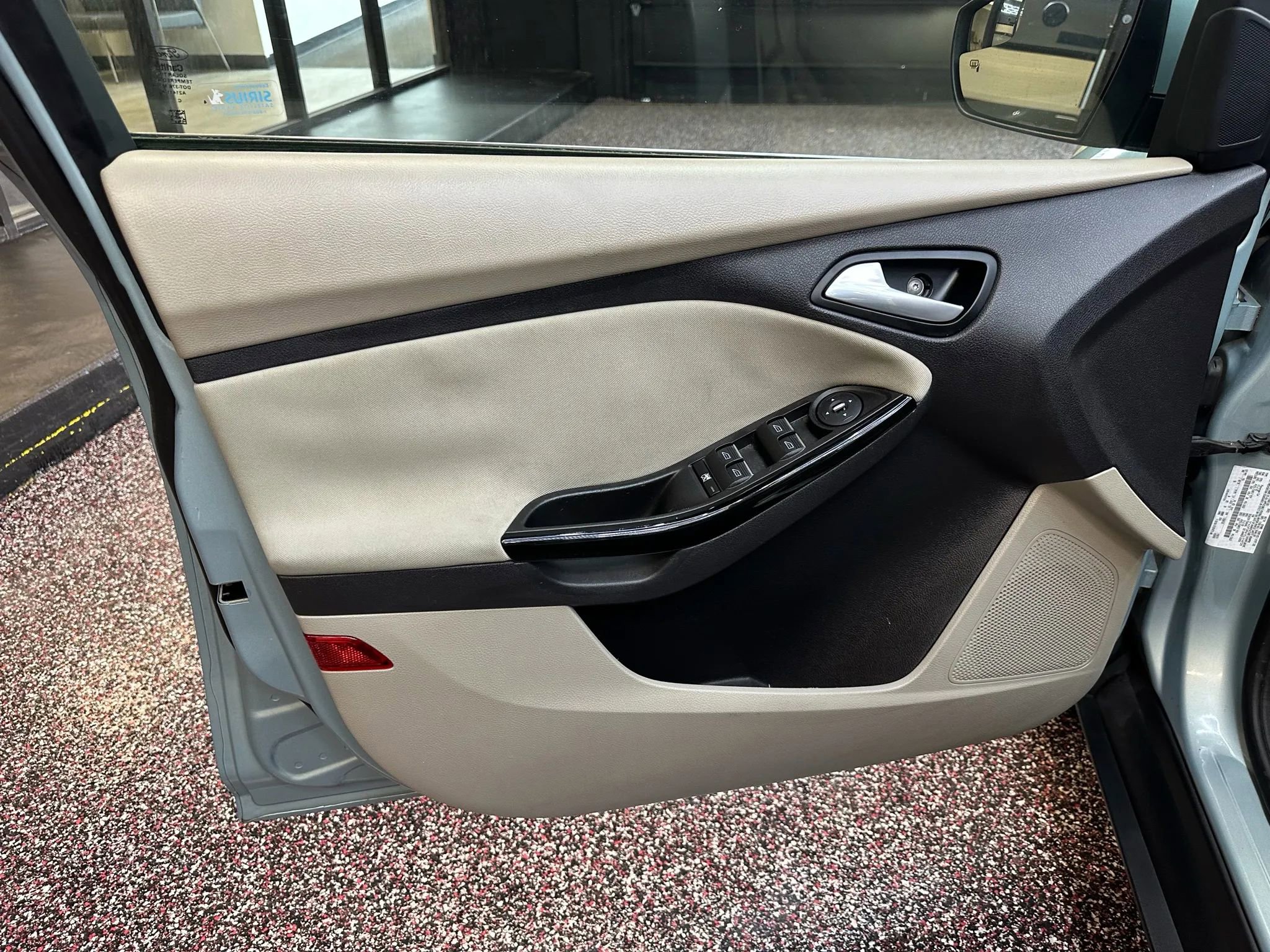 Used 2014 Ford Focus Electric Hatchback image 10