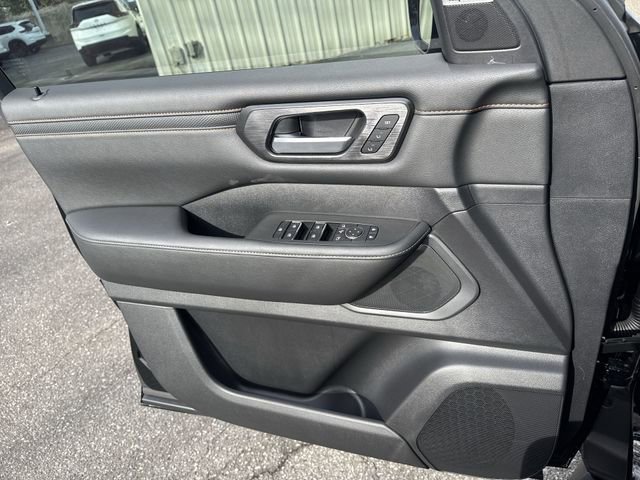 New 2026 Nissan Armada PRO-4X w/ Captain's Chari Seat Package image 28