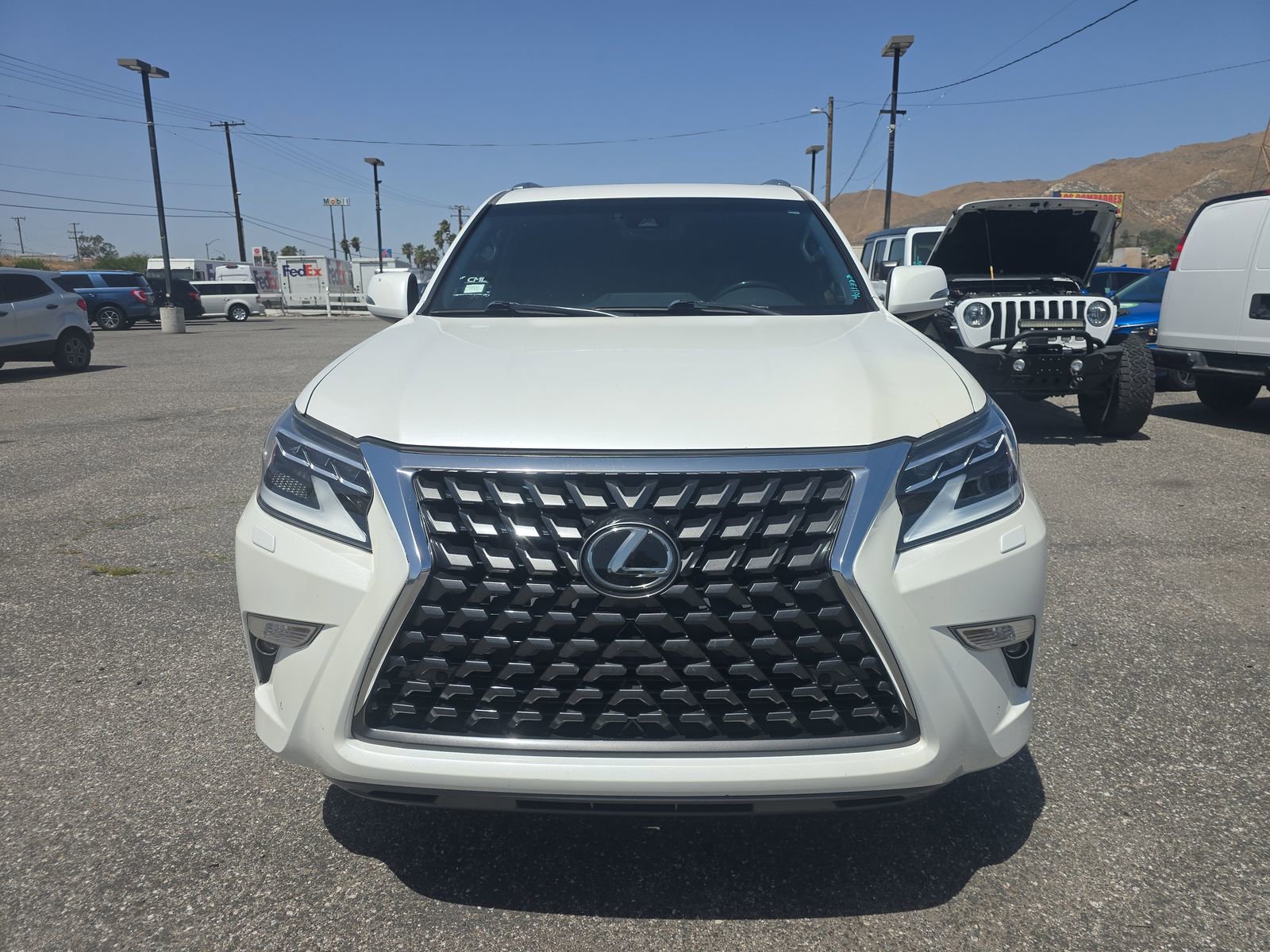 Used 2020 Lexus GX 460 Premium w/ Premium Package AWD/4WD image 2