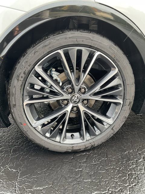 New 2026 Toyota Prius XLE image 7