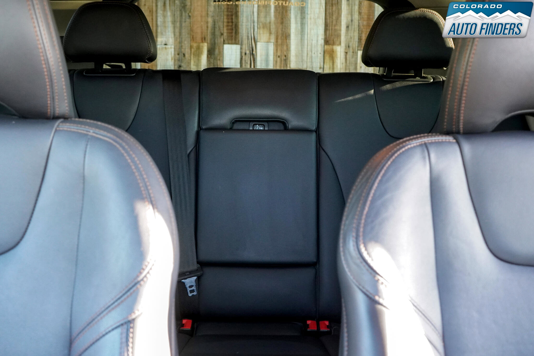 Used 2017 Volvo XC60 T5 Dynamic w/ Advanced Package image 26