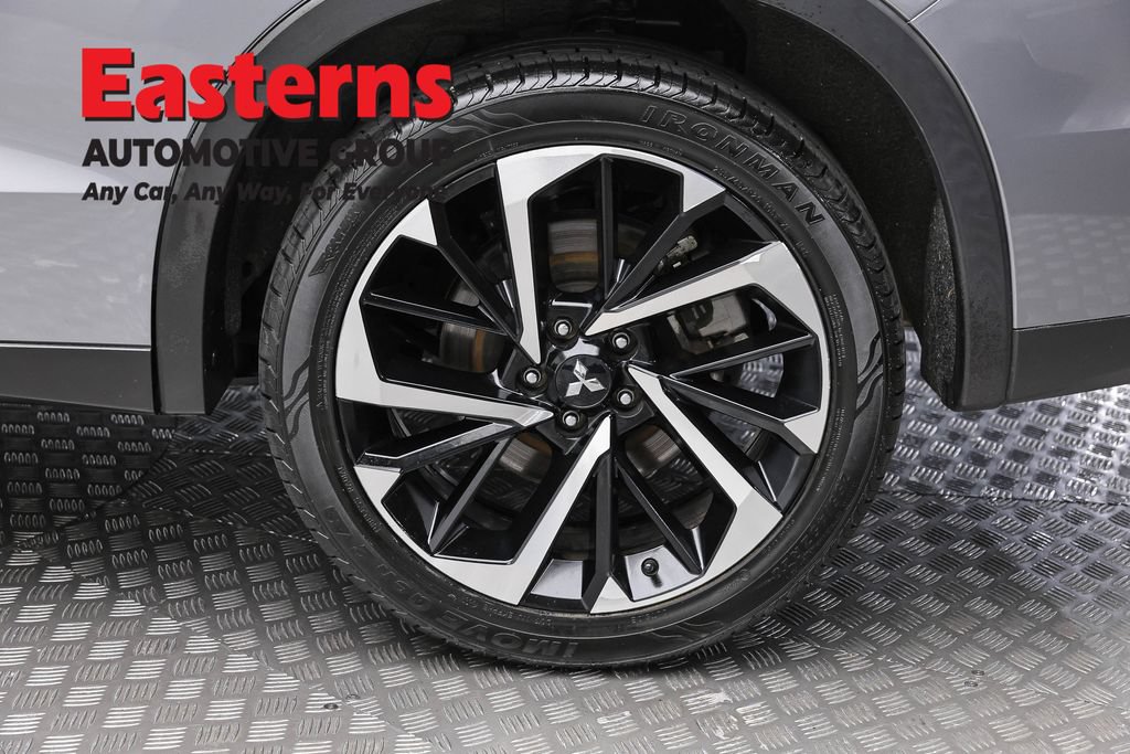Used 2024 Mitsubishi Outlander SE AWD/4WD image 10
