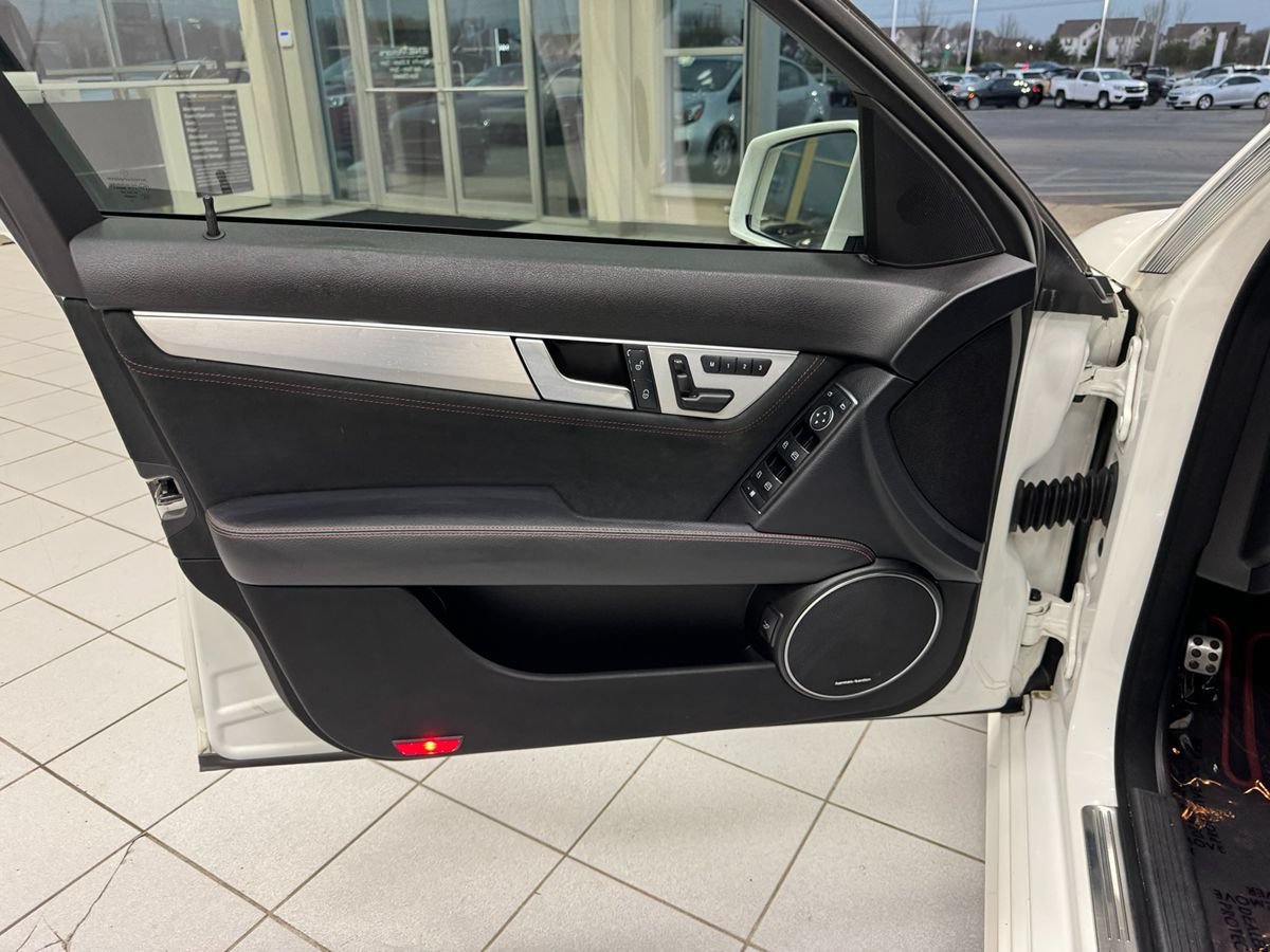Used 2013 Mercedes-Benz C 300 4MATIC Sedan image 11