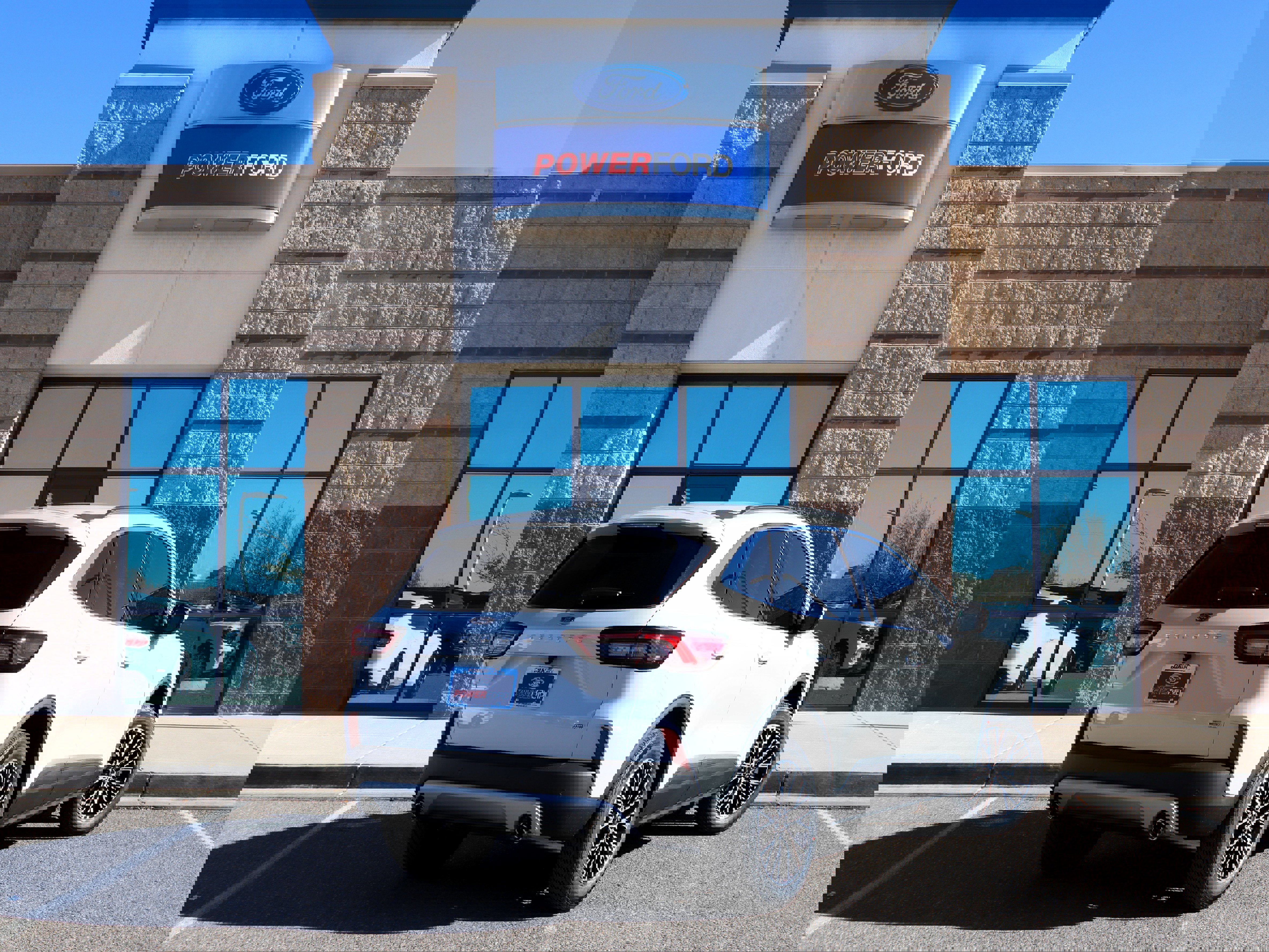 New 2026 Ford Escape SE image 6