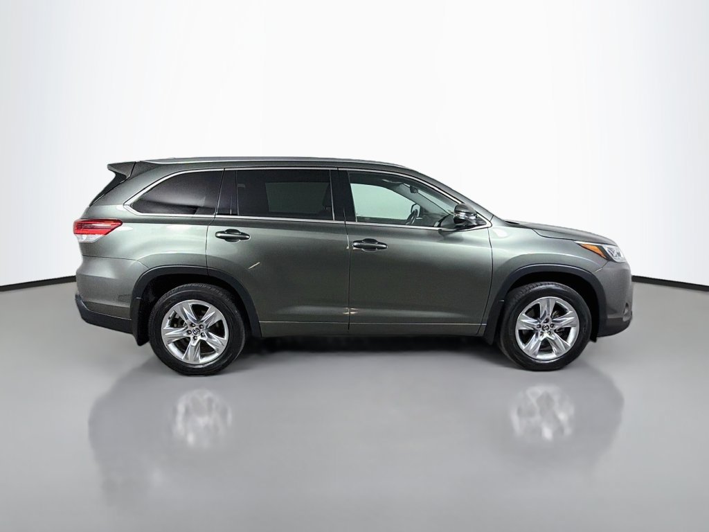Used 2018 Toyota Highlander Limited AWD/4WD image 5