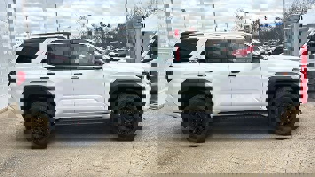 New 2026 Toyota 4Runner TRD Off-Road Premium w/ Tow Technology Package image 32