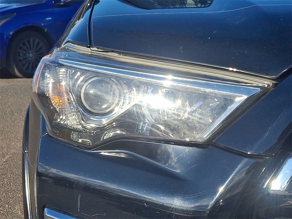 Used 2017 Toyota 4Runner Limited image 9