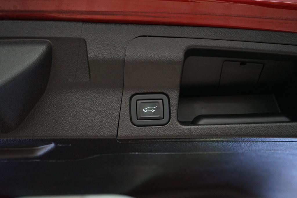 Used 2022 GMC Acadia Denali AWD/4WD image 54