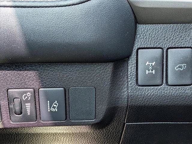 Used 2017 Toyota RAV4 Limited w/ Carpet Mat Package AWD/4WD image 14