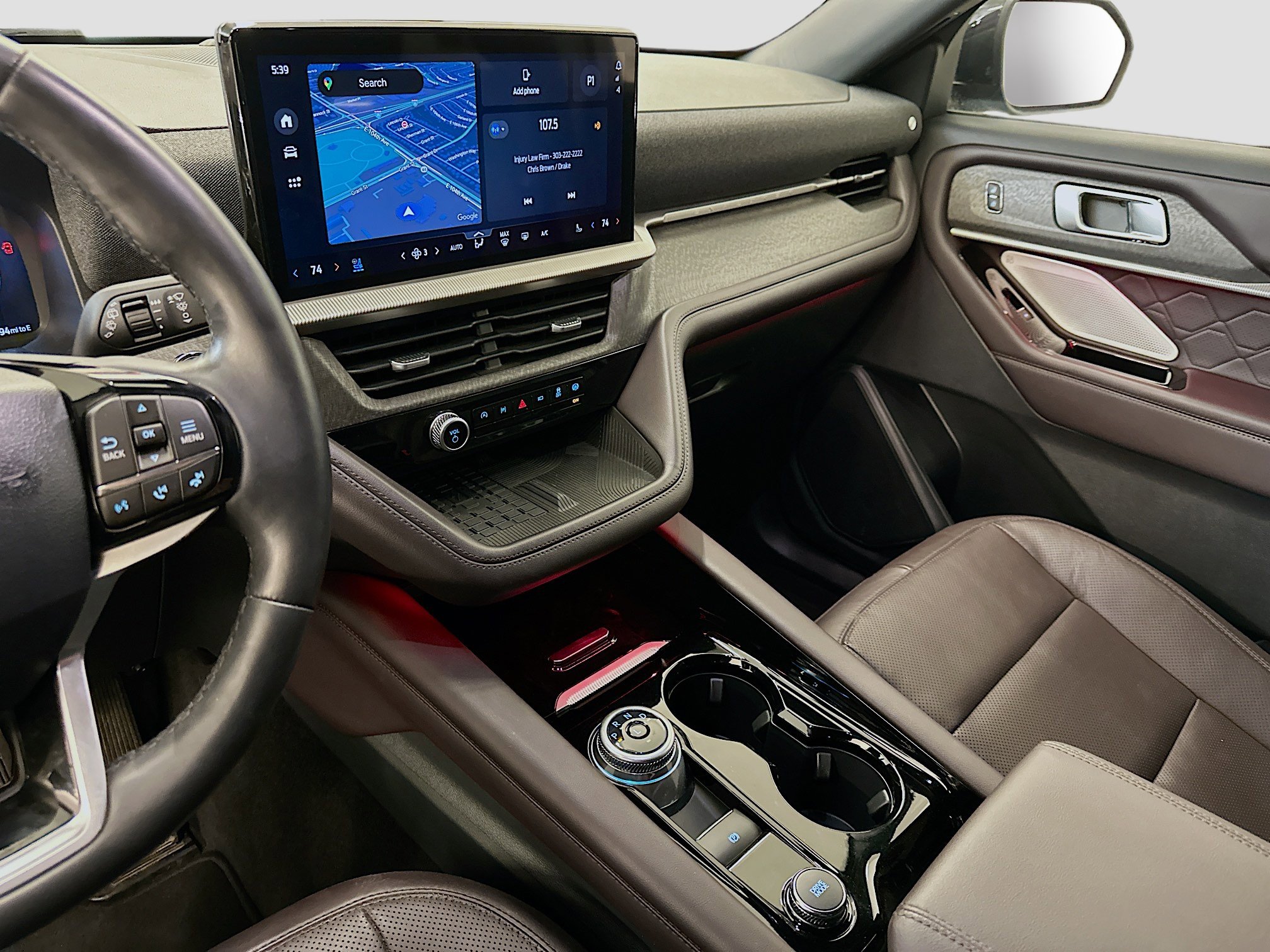 Used 2025 Ford Explorer Platinum w/ LUX Leather Package image 26