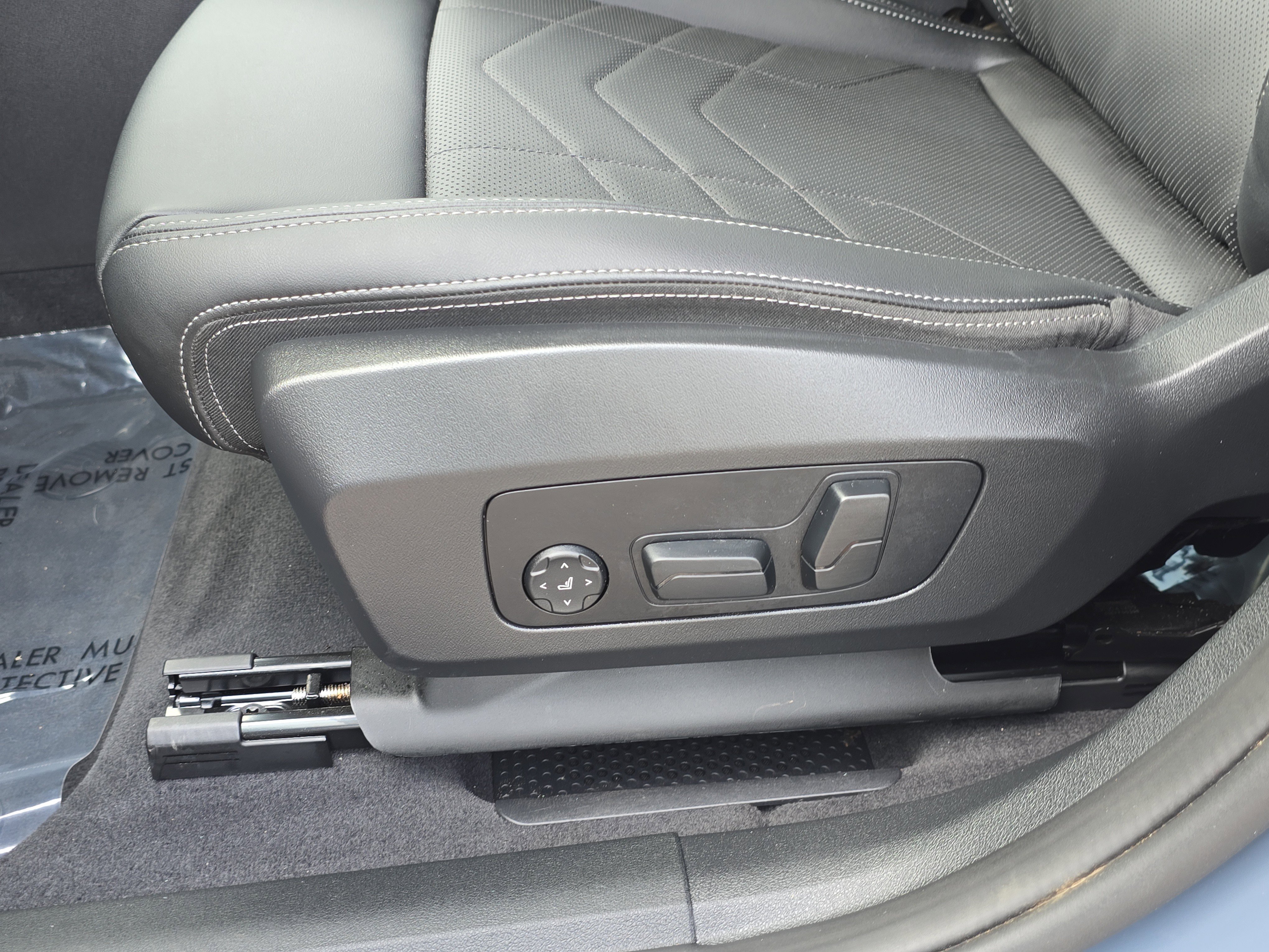 Used 2025 BMW X2 xDrive28i image 20