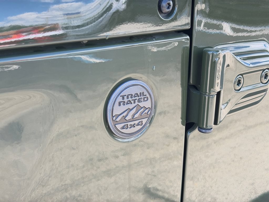 Used 2022 Jeep Wrangler Unlimited Sport AWD/4WD image 32