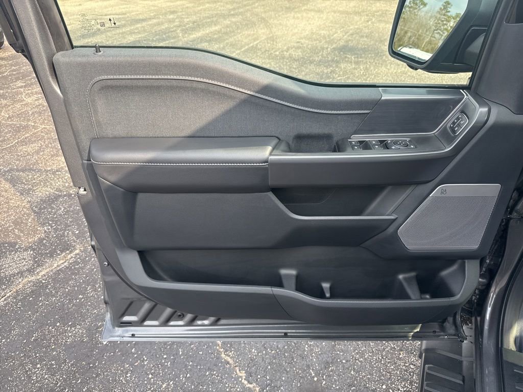 New 2026 Ford F150 Lariat w/ Equipment Group 501A Mid image 30