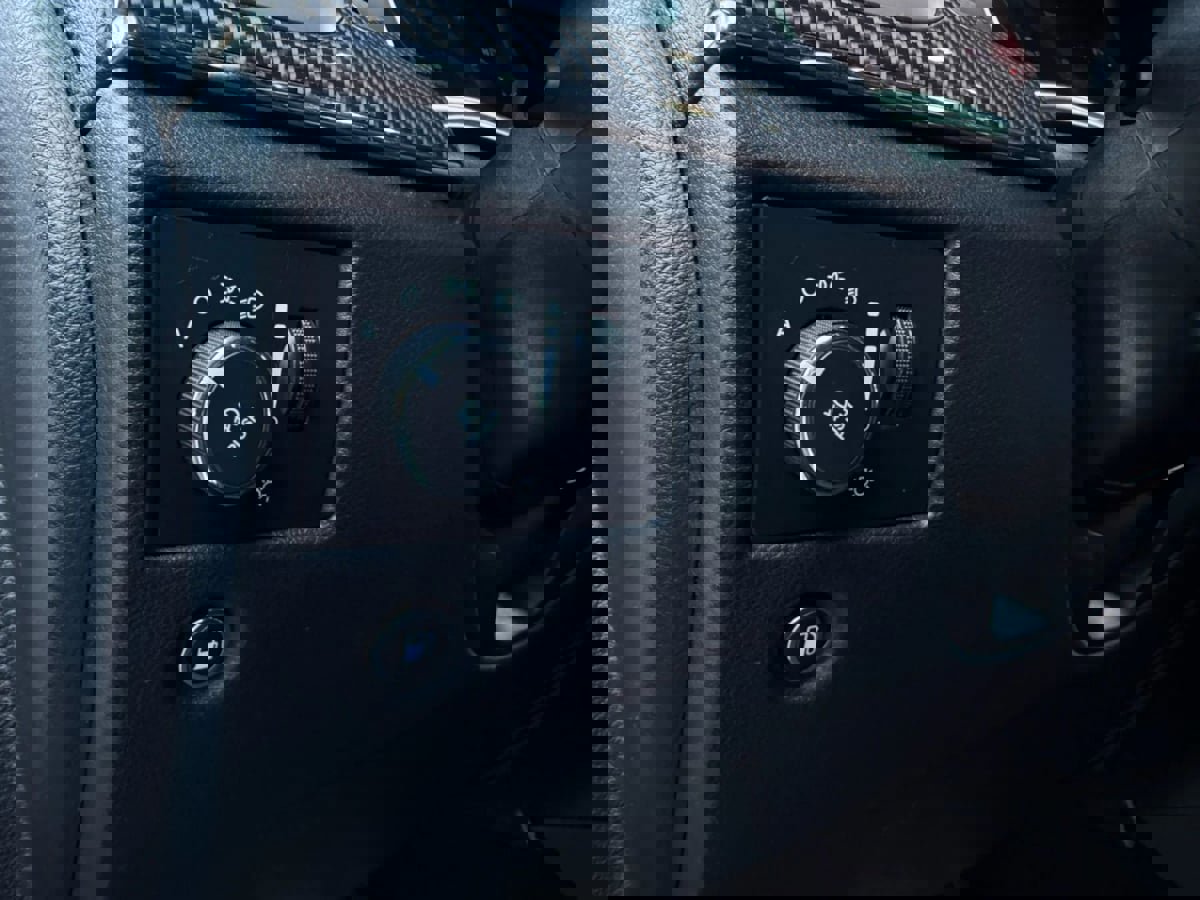 Used 2015 Jeep Grand Cherokee SRT w/ Trailer Tow Group IV image 39