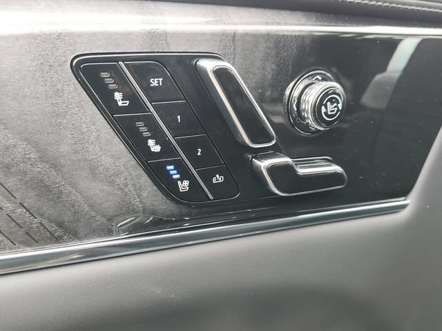 New 2026 Cadillac Escalade IQL Sport 2 AWD/4WD image 10
