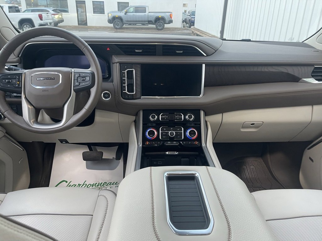 Used 2023 GMC Yukon Denali image 22