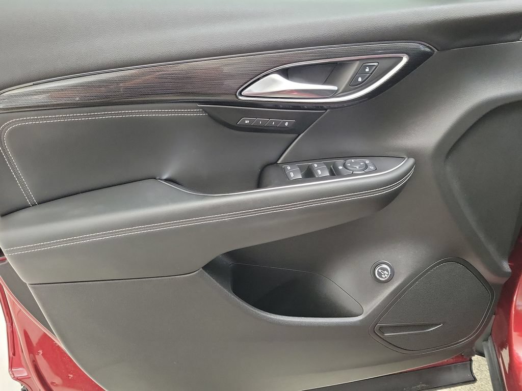 Certified 2023 Buick Envision Essence w/ Sport Touring Package FWD image 18