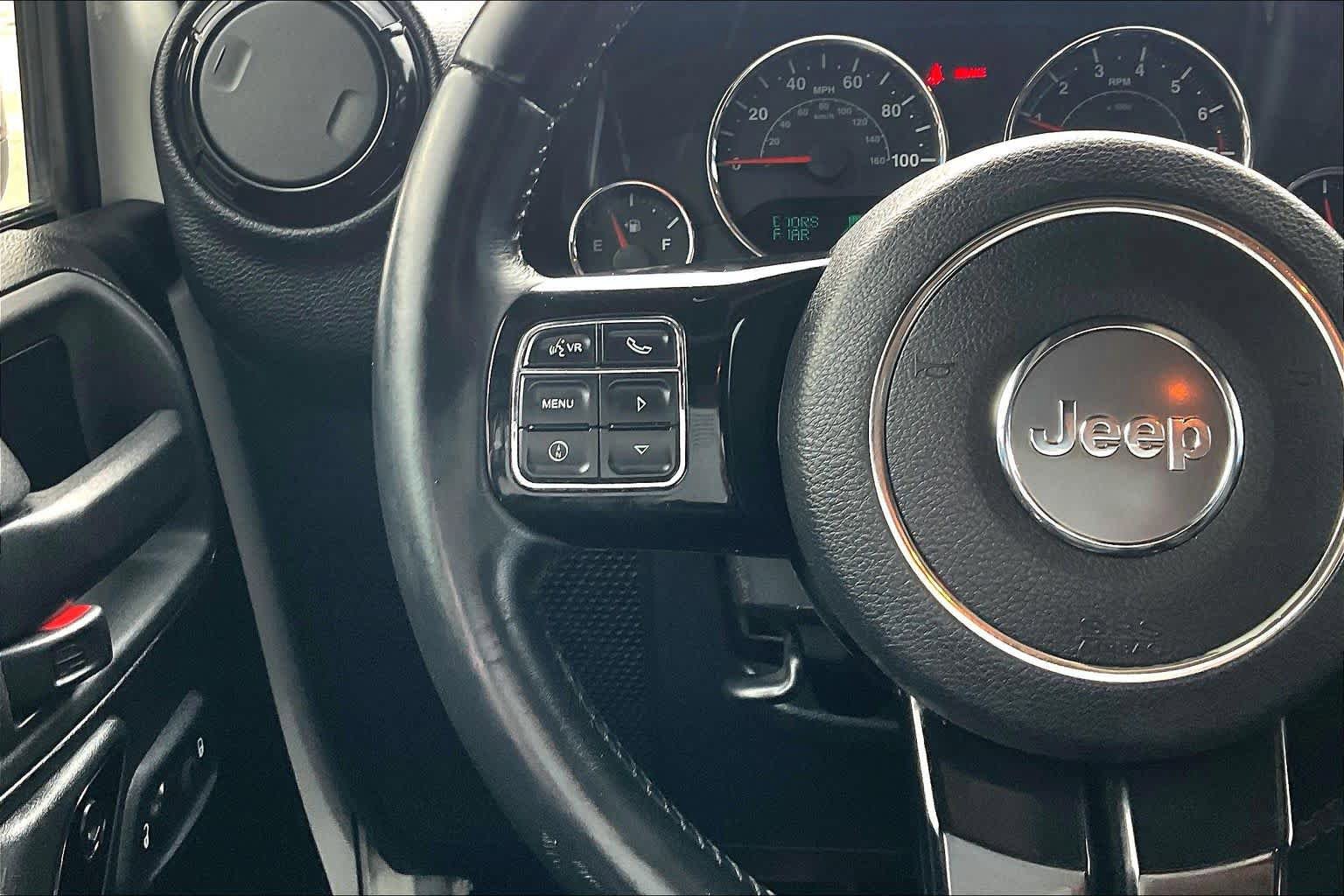 Used 2015 Jeep Wrangler Unlimited Sahara AWD/4WD image 22