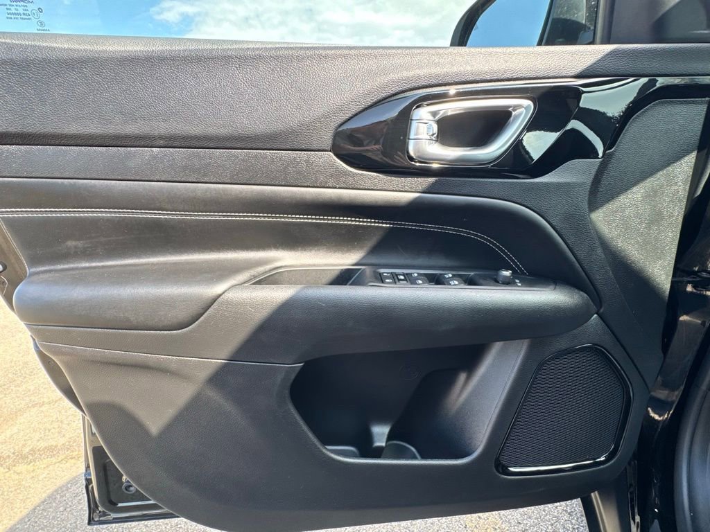 Used 2022 Jeep Compass Altitude w/ Convenience Group image 13