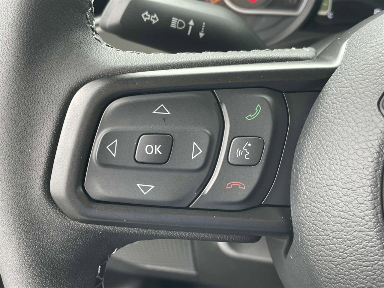 New 2025 Jeep Gladiator Mojave w/ Safety Group image 14