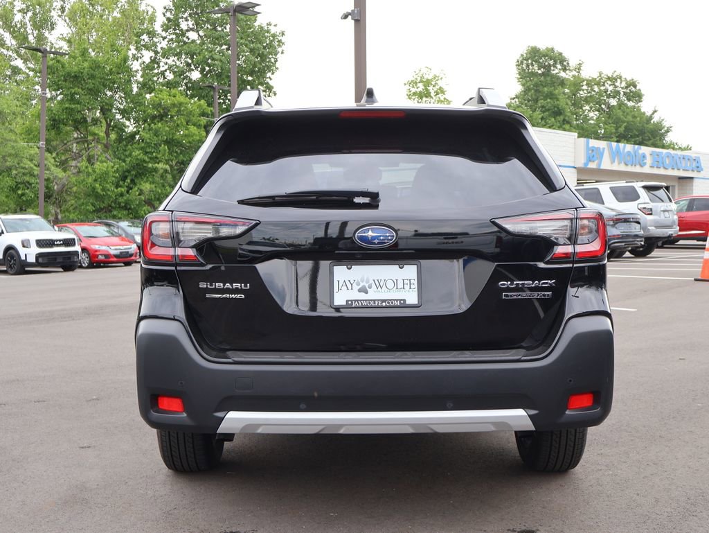 Used 2024 Subaru Outback Touring XT AWD/4WD image 6