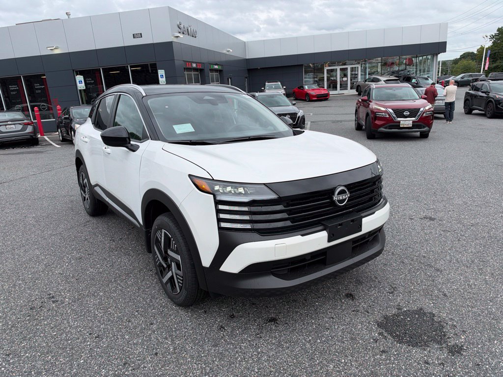 New 2026 Nissan Kicks SV w/ SV Premium Package FWD image 2