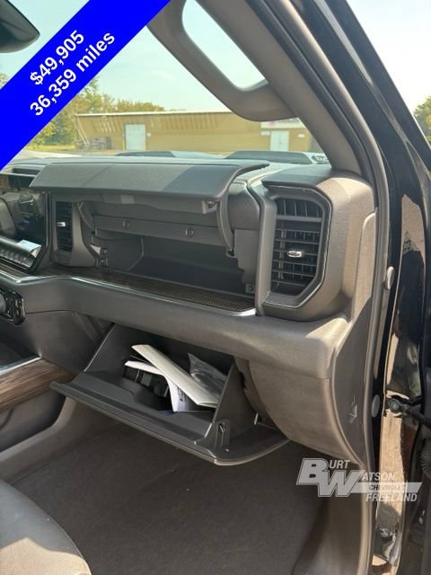 Used 2025 Chevrolet Silverado 1500 LT Trail Boss w/ Convenience Package II AWD/4WD image 36