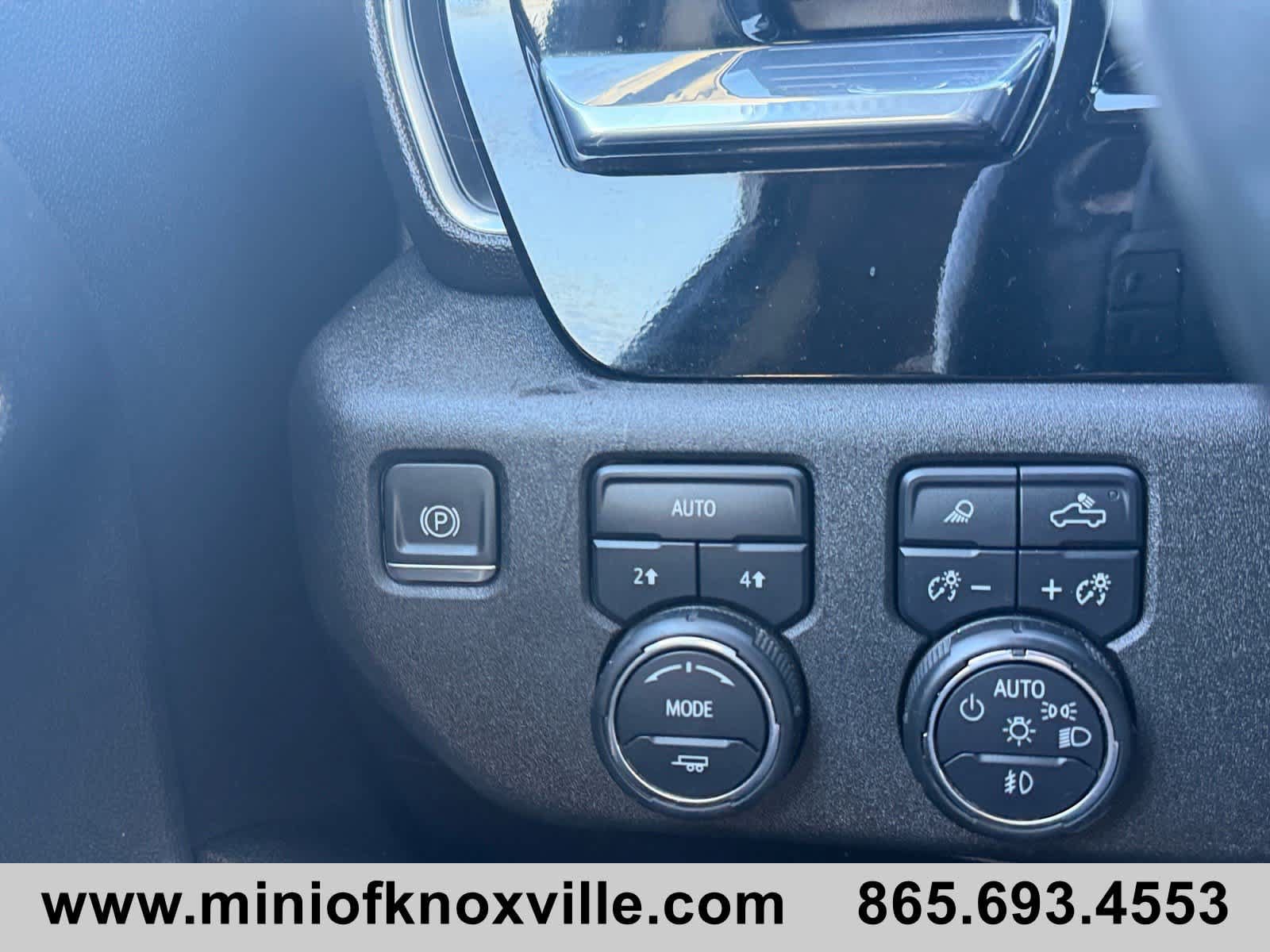 Used 2023 Chevrolet Silverado 1500 LTZ w/ LTZ Convenience Package II AWD/4WD image 24