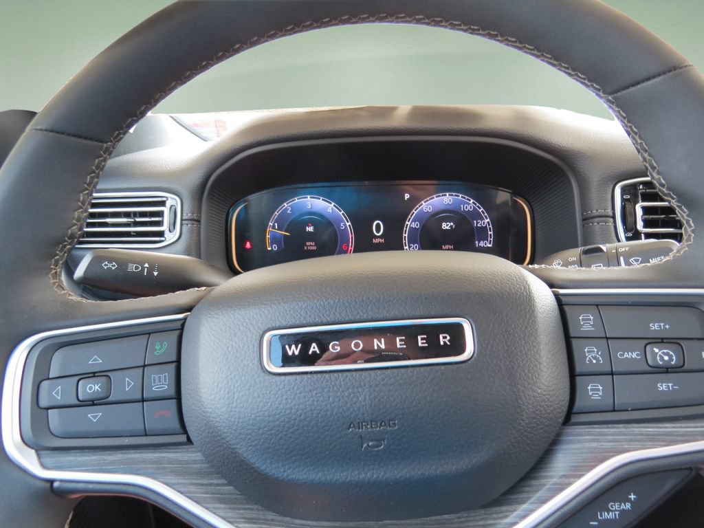 Used 2024 Jeep Wagoneer Series II w/ Flexible Seating Group RWD image 24