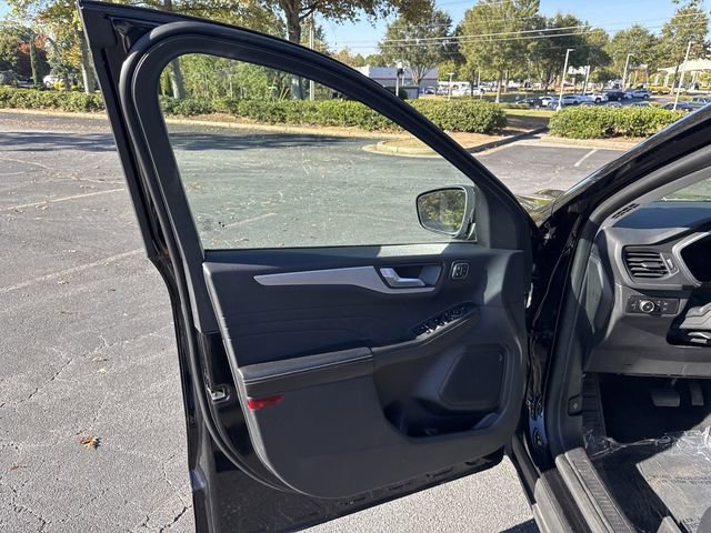 Used 2023 Ford Escape Platinum image 24