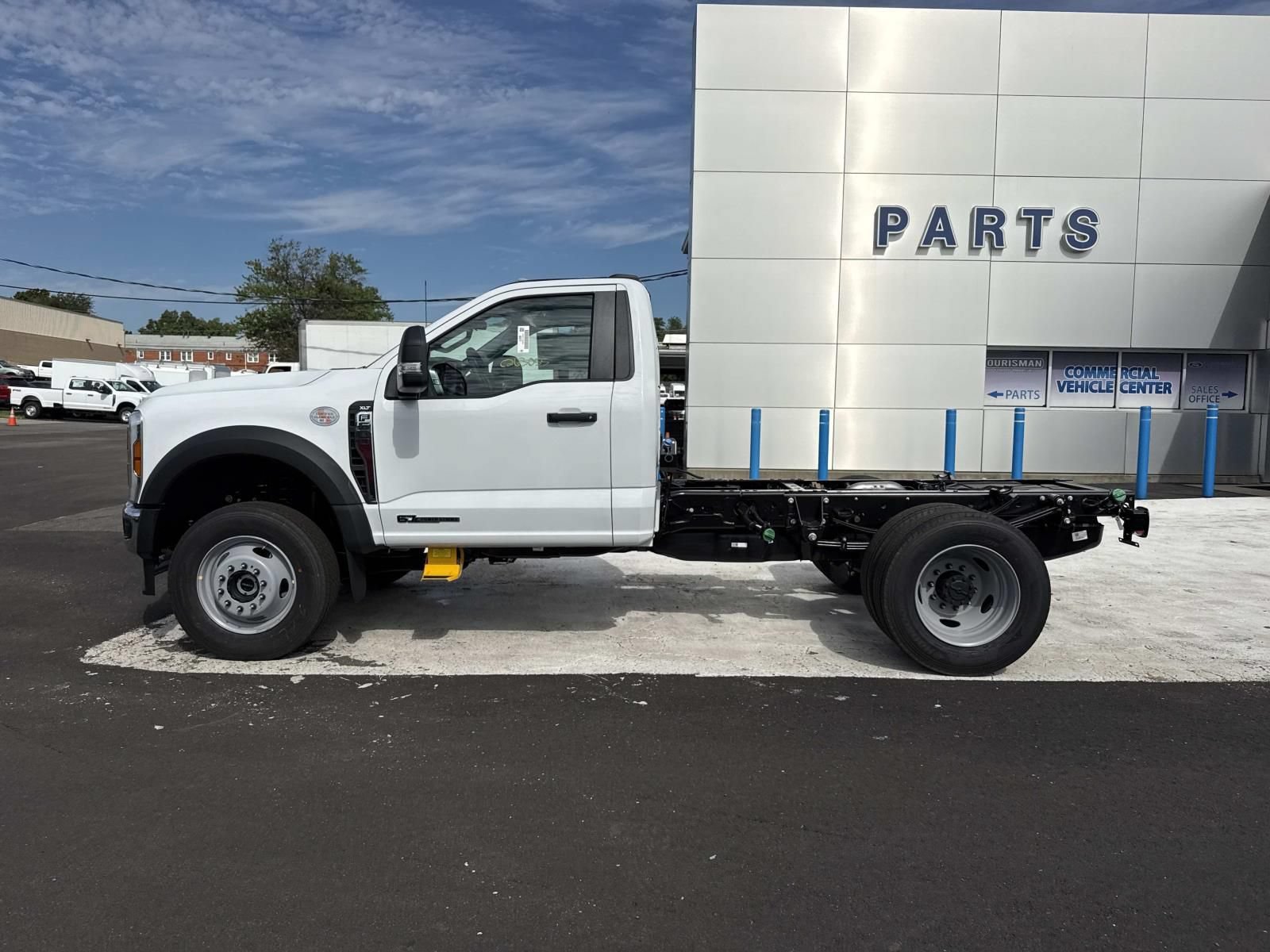 New 2026 Ford F600 4x4 Regular Cab Super Duty w/ XLT Value Package image 6