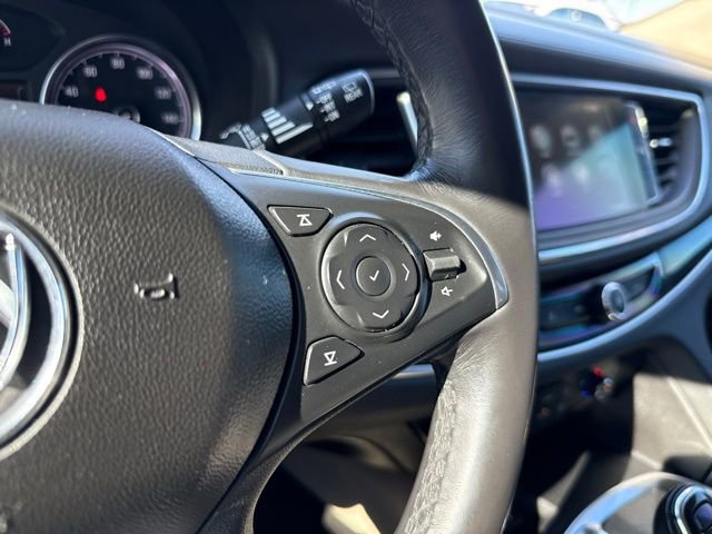 Used 2019 Buick Enclave Essence image 27