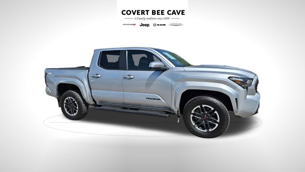 Used 2024 Toyota Tacoma TRD Sport image 13