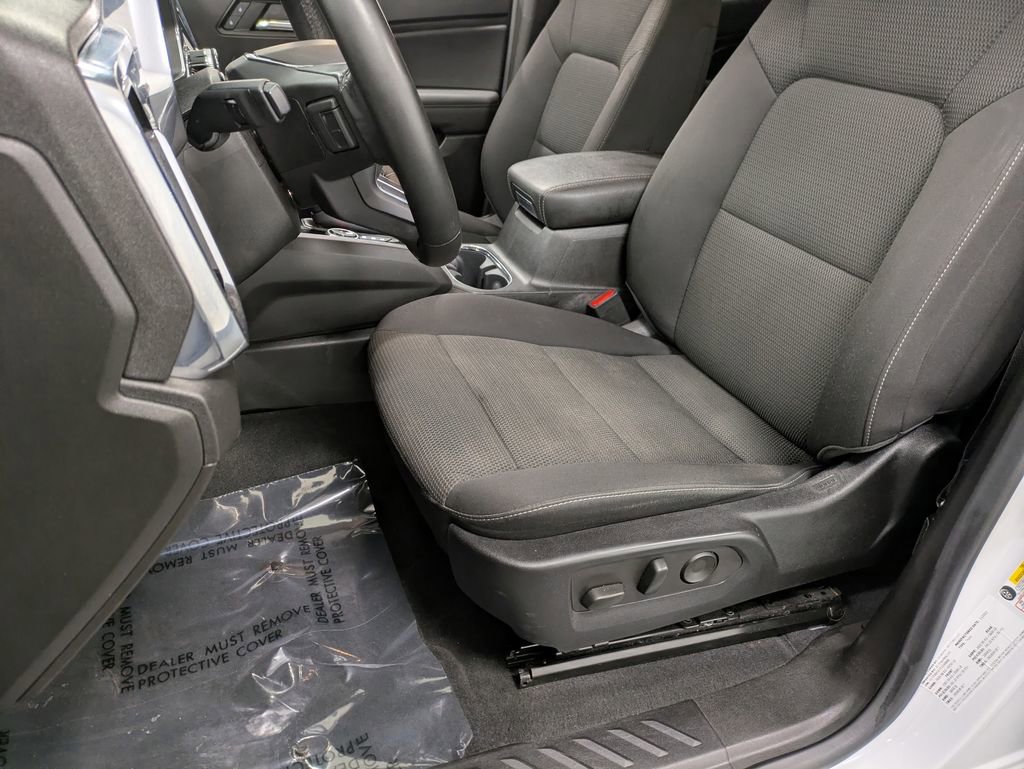 Used 2023 GMC Canyon Elevation w/ Convenience Package image 11