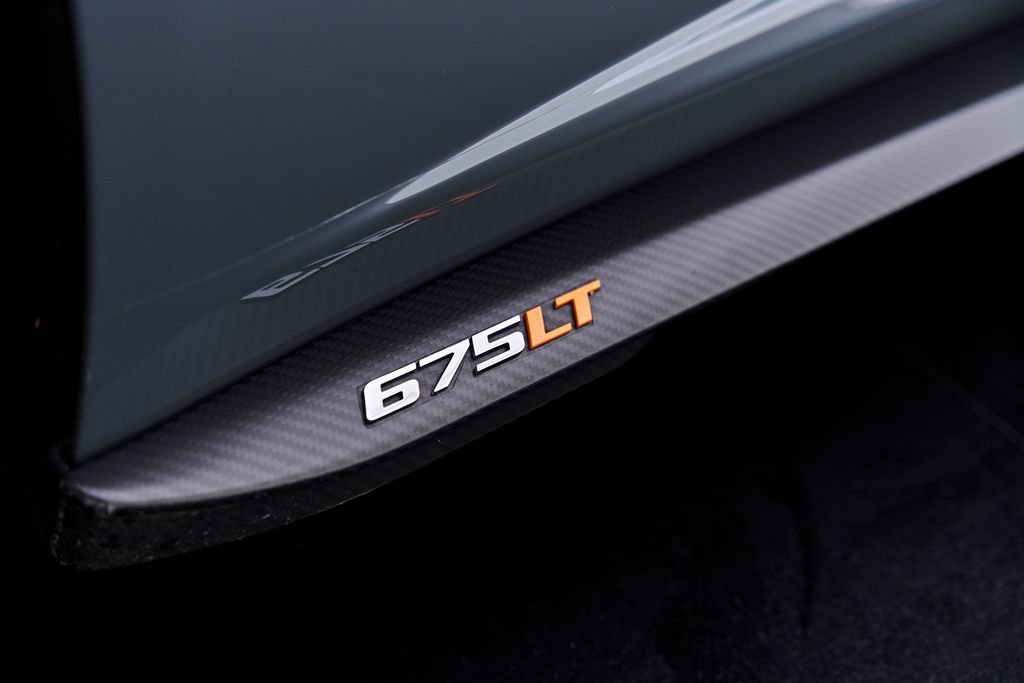 Used 2016 McLaren 675LT Coupe RWD image 40