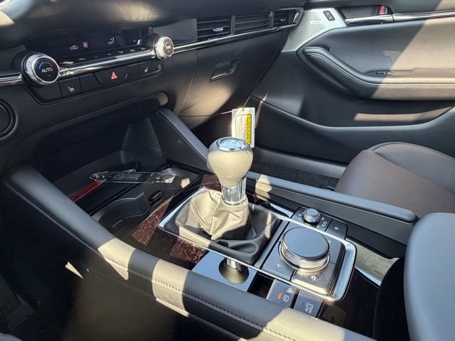 New 2026 MAZDA MAZDA3 2.5 S Hatchback w/ Premium Pkg FWD image 35