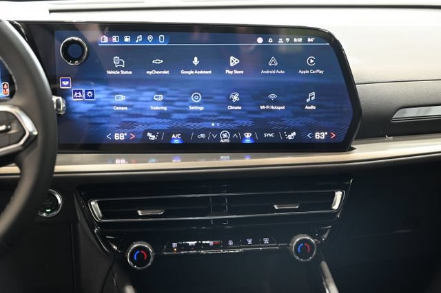 New 2027 Chevrolet Traverse LT w/ LPO, Floor Liner Package FWD image 15