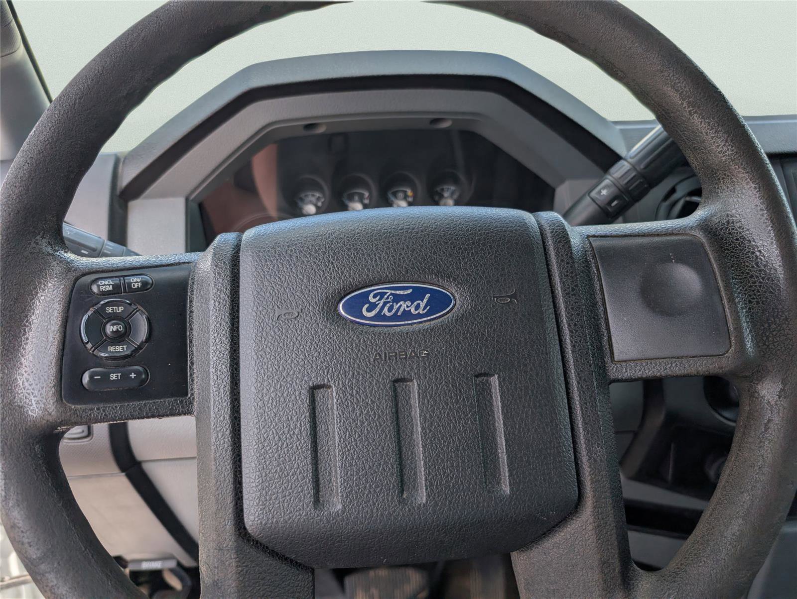 Used 2014 Ford F450 XL w/ Power Equipment Group image 17