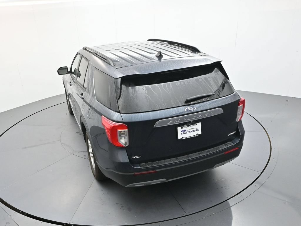 Used 2023 Ford Explorer XLT w/ Equipment Group 202A AWD/4WD image 28