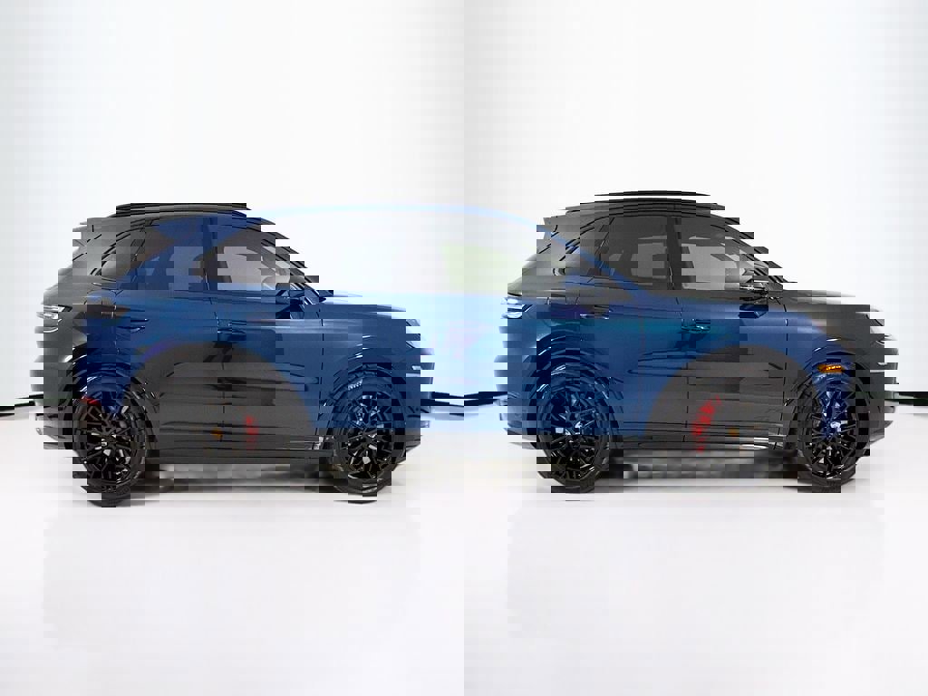 New 2026 Porsche Cayenne GTS image 8