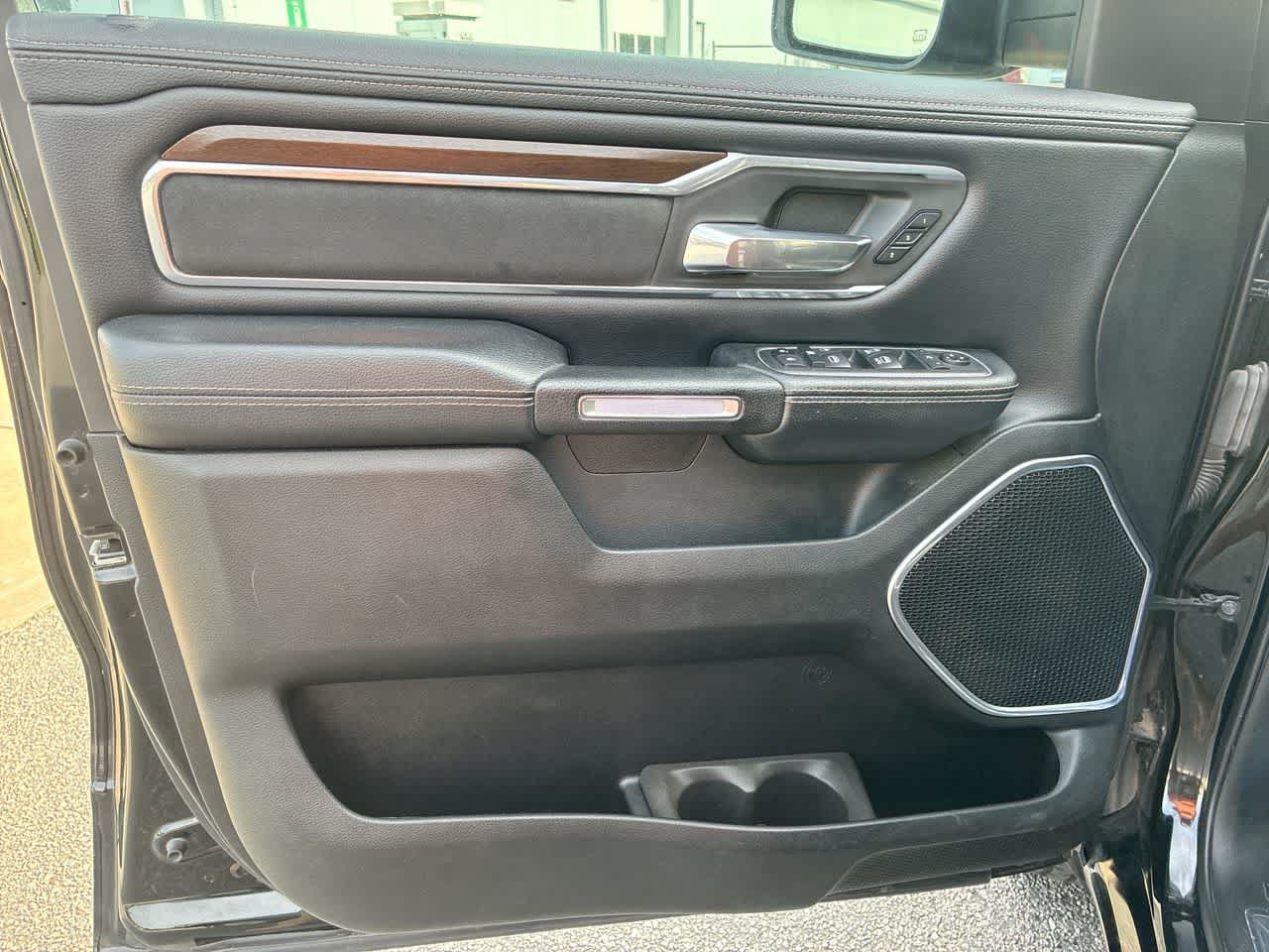 Used 2021 RAM 1500 Laramie AWD/4WD image 21
