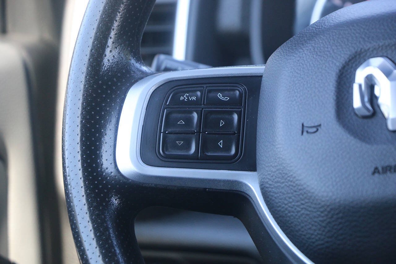 Used 2022 RAM 3500 Big Horn AWD/4WD image 19