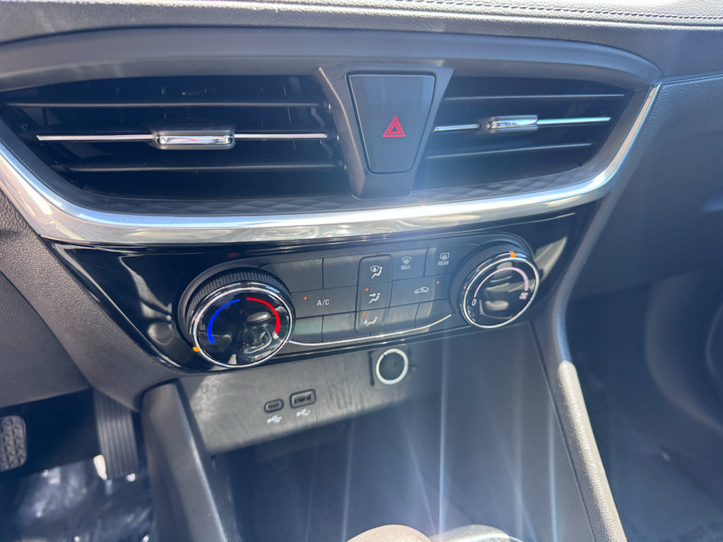 Used 2024 Buick Encore GX Sport Touring FWD image 14