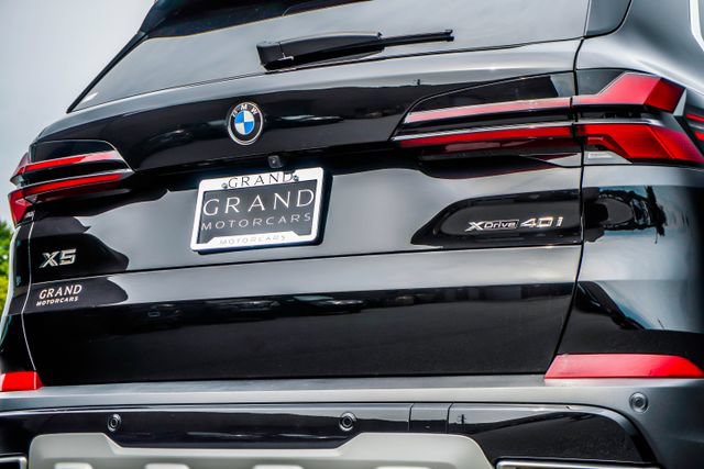 Used 2026 BMW X5 xDrive40i AWD/4WD image 15