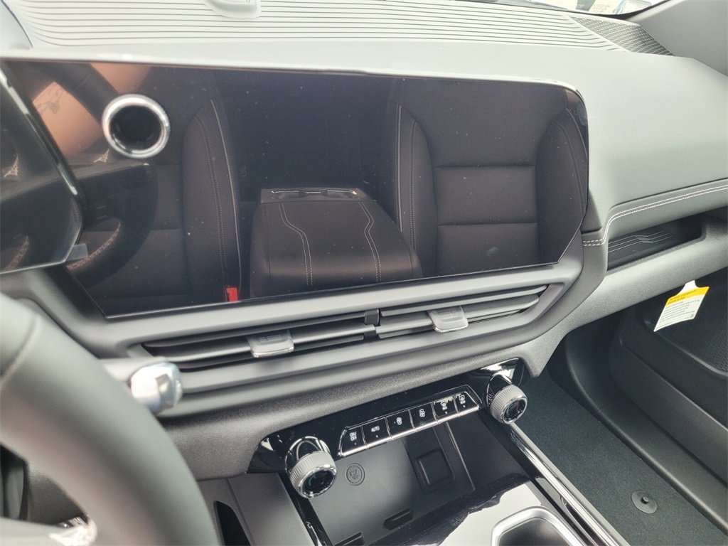 New 2026 Chevrolet Silverado EV LT image 13